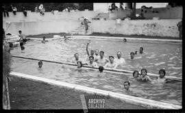 Sindicato de Choferes de Pichincha en piscina de La Merced.