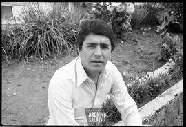 Gabriel Espinoza de los Monteros en Canal 8 TV.