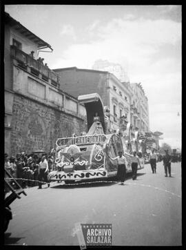 Corso de carnaval en Quito.