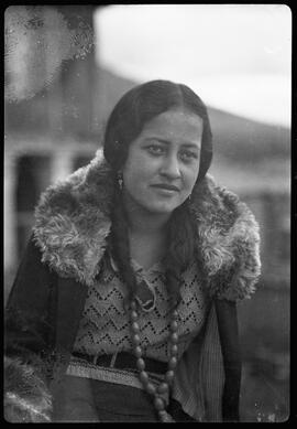 Retrato de María Esther Cabezas, amiga de Isabel Barrera.