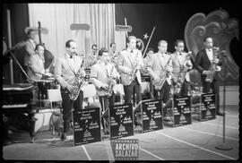 Orquesta Frank Sinatra Junior en presentación en canal 6 TV.