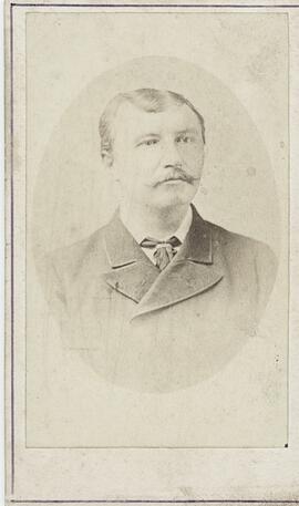 Tarjeta de visita, retrato de hombre sin identificar.