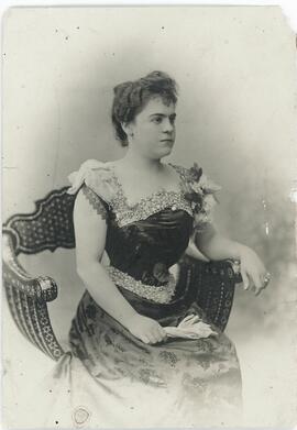 Retrato de Rosario Borja León.