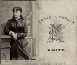 Tarjeta de visita del Estudio Enrique Morgan (Quito), retrato de Mercedes Álvarez.