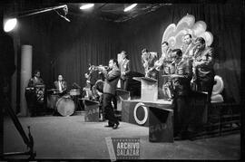 Orquesta Salgado Junior en presentación en canal 6 TV.