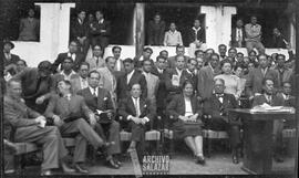 Plaza Arenas de Quito, reunión de la Sociedad Unión de Choferes del Pichincha.