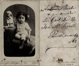 Tarjeta de visita del Estudio Enrique Morgan (Quito), retrato de niña sin identificar.
