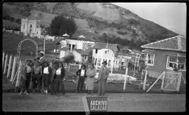 Lola Salazar, Pepa Salazar, Lupe Salazar, Roberto Salazar, Isabel Barrera y Nicolás Barrera en casa de Harvi Álvarez La Merced.